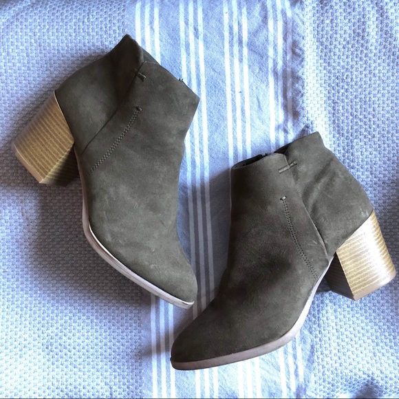 Wet Seal Shoes - Wet Seal Faux Suede Pointed Booties